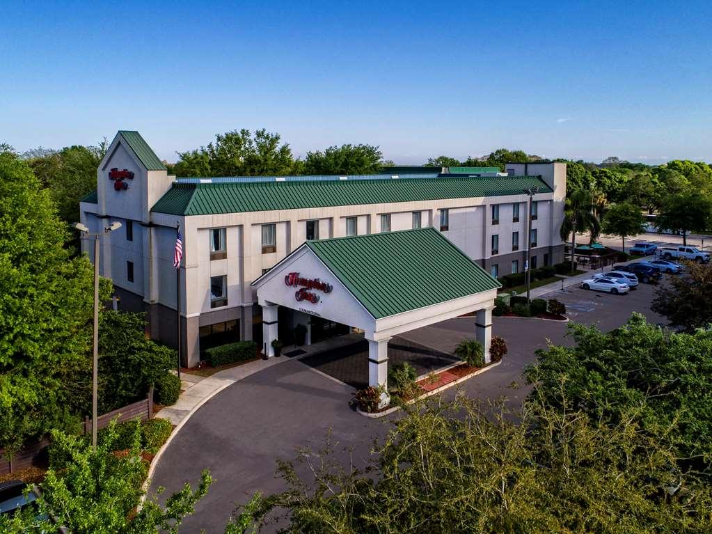 温特黑文希尔顿恒庭酒店 外观 照片